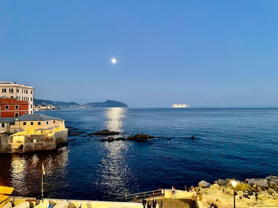 דירות ג'נובה Moonlight In Boccadasse מראה חיצוני תמונה